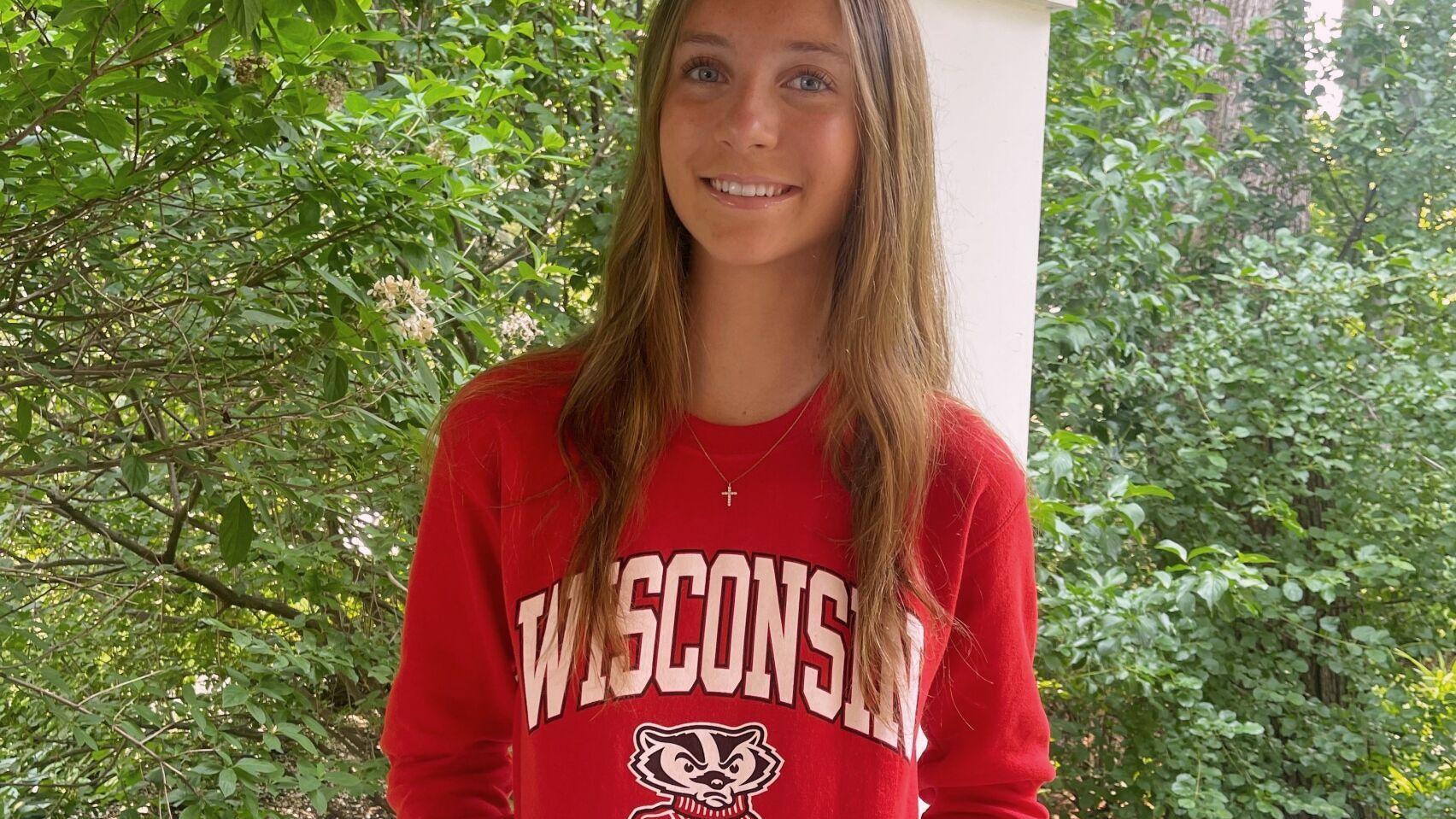 Why a versatile player from Illinois committed to Wisconsin volleyball for 2025